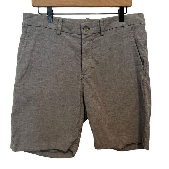 Lululemon Oxford Cloth Shorts Size 34 - Picture 1 of 5